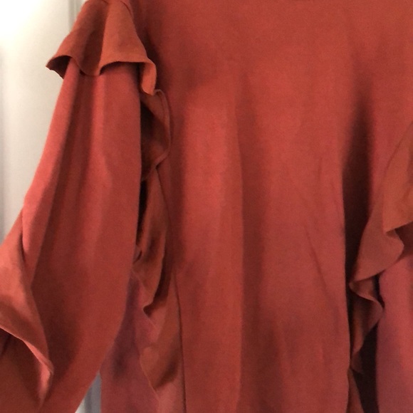 Sweatshirt with ruffles - Picture 3 of 4